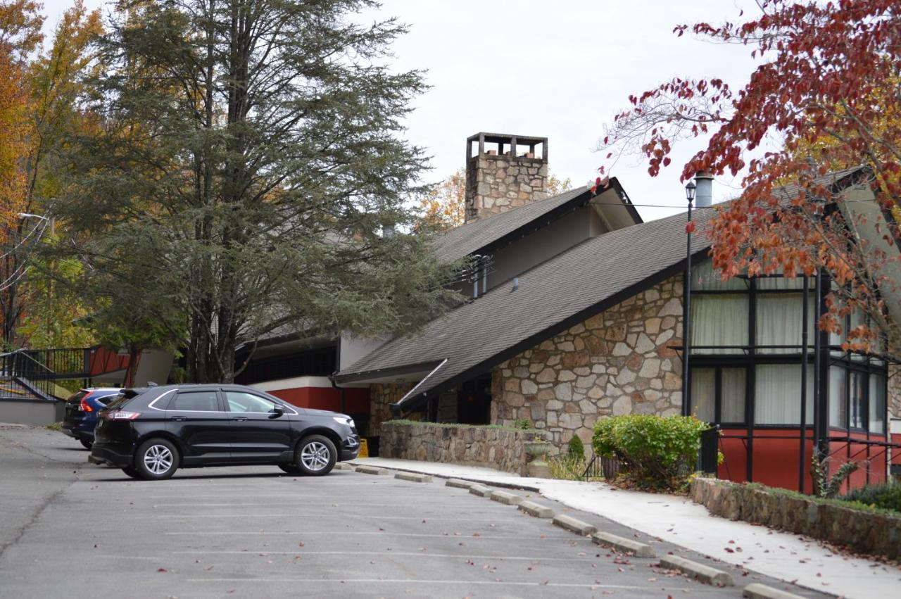 Chalet Inn Gatlinburg Buitenkant foto